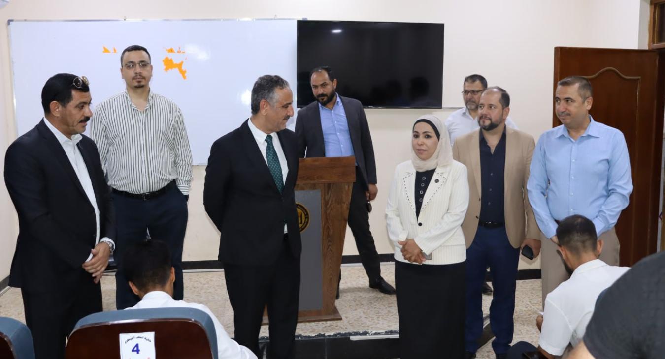 The College of Veterinary Medicine at the University of Fallujah had the honor of receiving a distinguished visit from the President of the University, Prof. Dr. Ahmed Suleiman Hamid, on the morning of Wednesday, September 3, 2025. He was warmly welcomed by the Dean of the College, Asst. Prof. Dr. Hadeel Mohammed Fayyadh, along with the associate deans, heads of scientific departments, and a number of faculty members.  During the visit, the University President expressed his appreciation for the College’s e