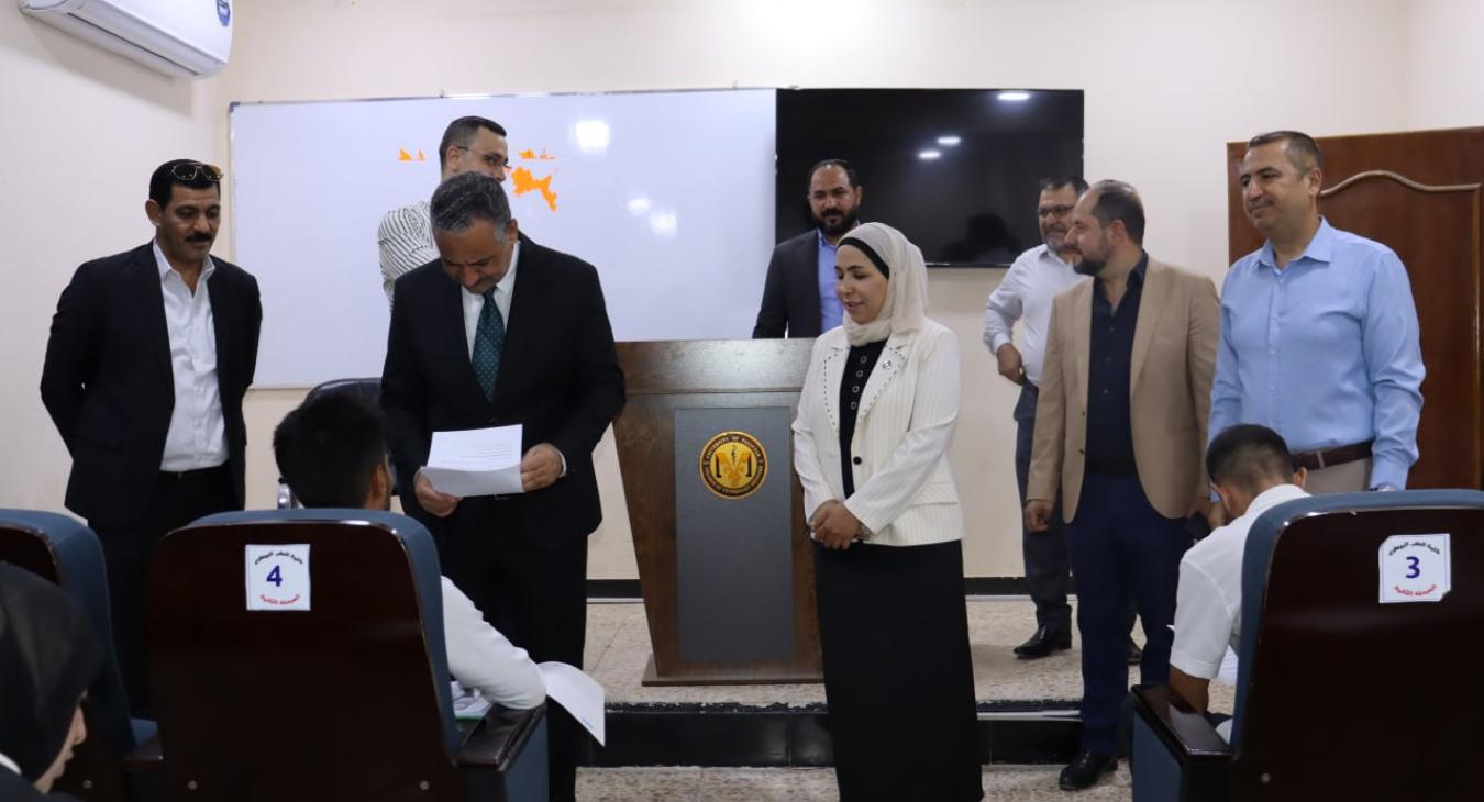 The College of Veterinary Medicine at the University of Fallujah had the honor of receiving a distinguished visit from the President of the University, Prof. Dr. Ahmed Suleiman Hamid, on the morning of Wednesday, September 3, 2025. He was warmly welcomed by the Dean of the College, Asst. Prof. Dr. Hadeel Mohammed Fayyadh, along with the associate deans, heads of scientific departments, and a number of faculty members.  During the visit, the University President expressed his appreciation for the College’s e