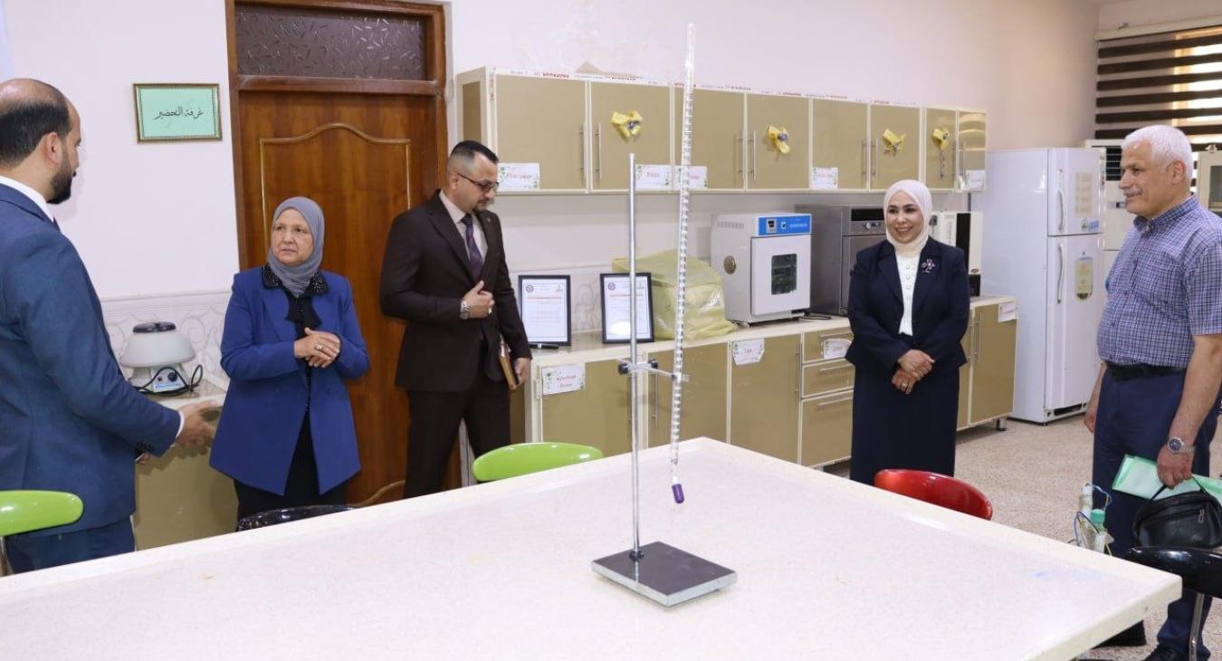 Visit of the Ministerial Committee Assigned to Evaluate the Academic Status of Veterinary Medicine Colleges to the College of Veterinary Medicine / University of Fallujah