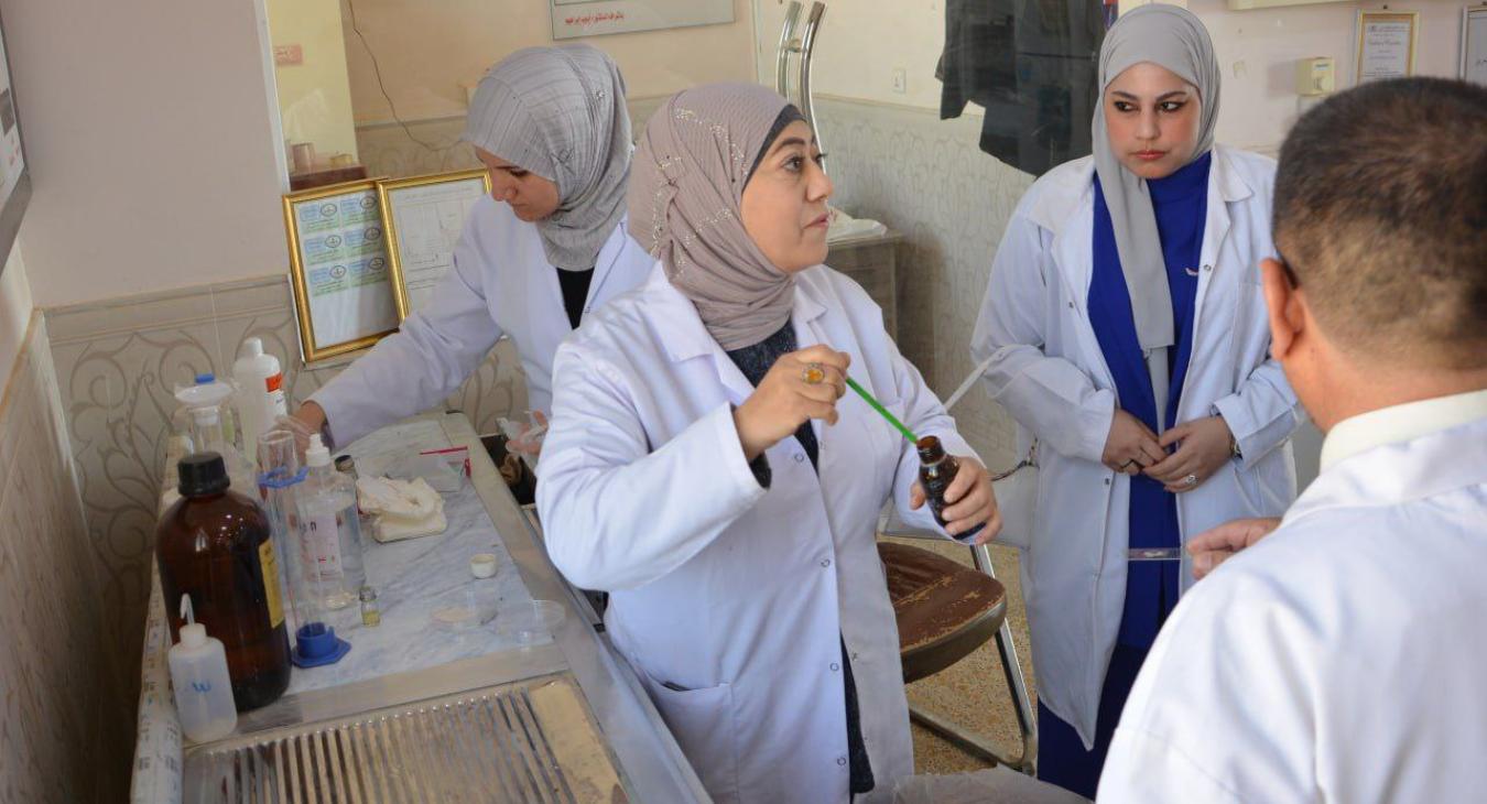 The second day of the training course (Diagnosis of External Parasites) organized by the College of Veterinary Medicine