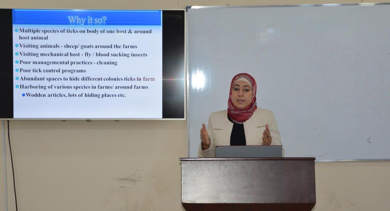 The College of Veterinary Medicine holds its first seminar for the academic year 2024-2025.