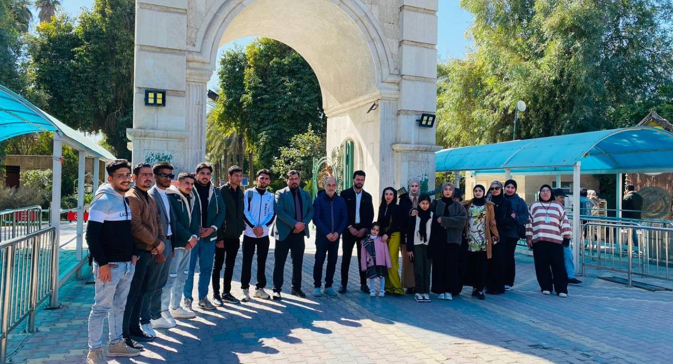 The College of Veterinary Medicine organizes a scientific visit for second-year students to the zoo in Al-Zawraa Park - Baghdad.